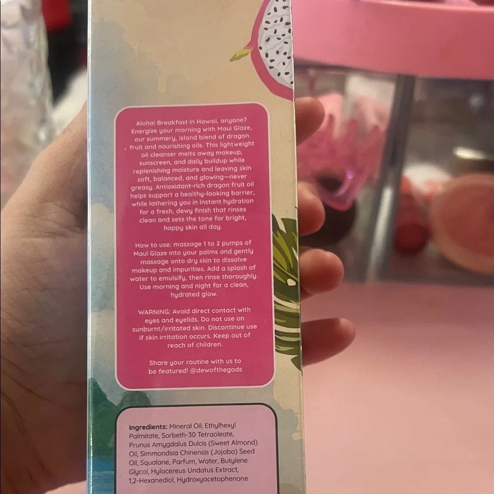 Dew of the Gods Maui Glaze Dragon Fruit Oil Facial Cleanser - Pink